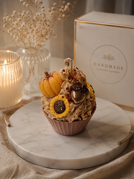 🍎 Apple Strudel Cupcake Candle 300g